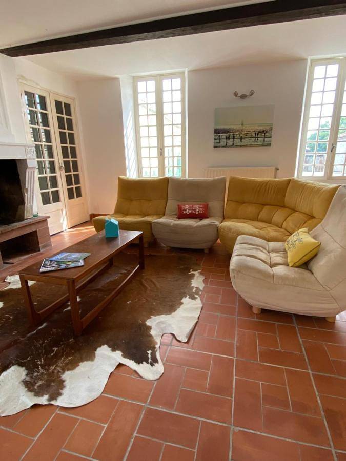 Location de vacances pour 8 personnes, avec piscine et jardin, animaux acceptés à Saint-Germain-du-Seudre - 2