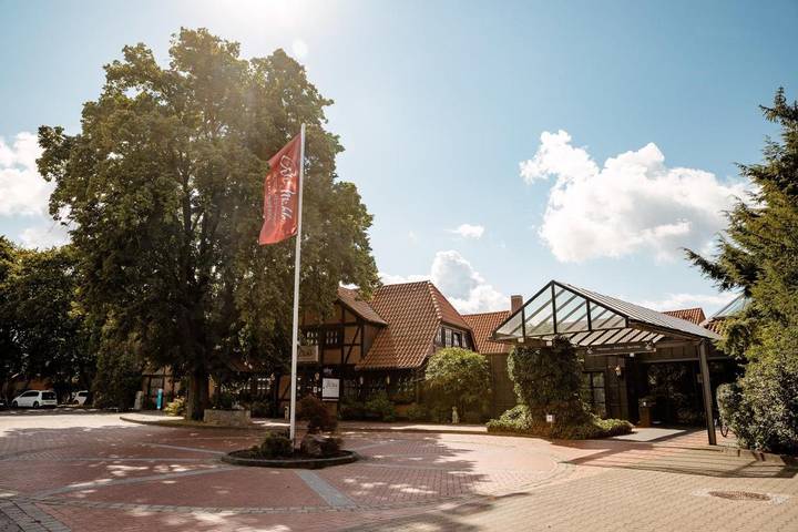 Hôtel pour 10 personnes, avec sauna et terrasse, animaux acceptés