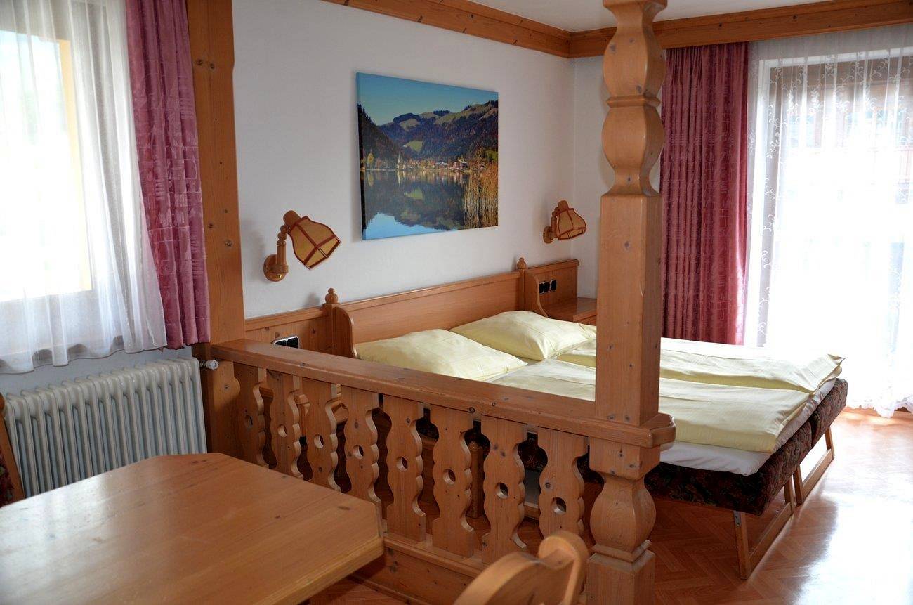 Ganze Ferienwohnung, Ap. Type 2, 2-Raum, 2 Bäder, Balkon Straßenseite in Walchsee, Kaiserwinkl