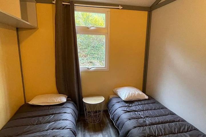 Gîte pour 4 personnes, avec piscine dans Éclassan - 2