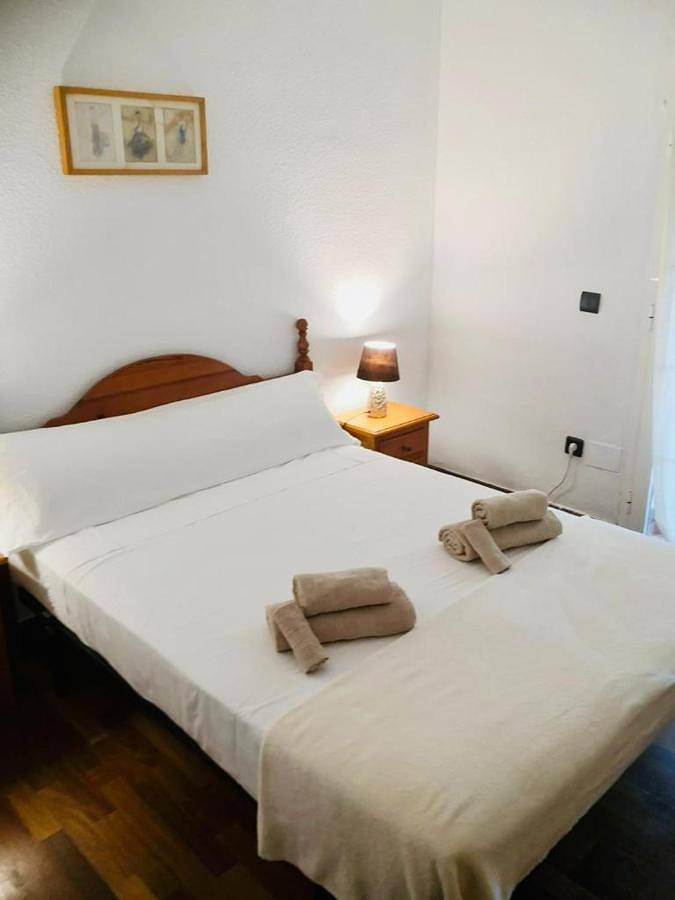 Villa pour 6 personnes, avec vue ainsi que piscine et jardin, animaux acceptés à Estepona - 4