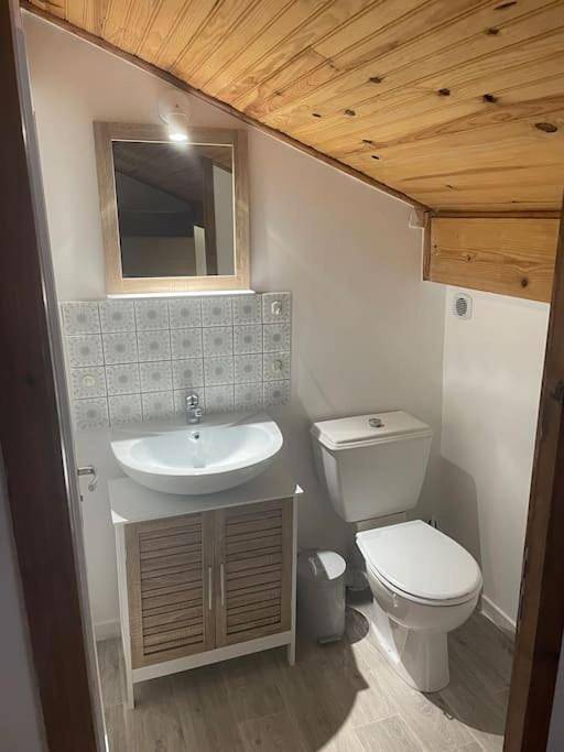 Location de vacances pour 6 personnes, avec Terrasse et Jardin dans Plage De L Arneche Meschers Sur Gironde - 4