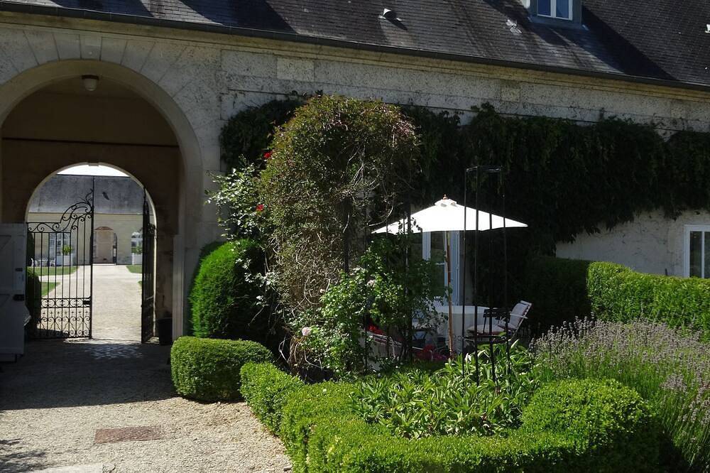 Appartement entier, L'appartement Orangerie, Château de la Trousse in Ocquerre, Seine-et-Marne
