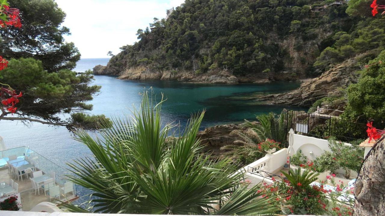 Hotel La Calanque in Cavalaire-sur-Mer, Côte méditerranéenne (France)