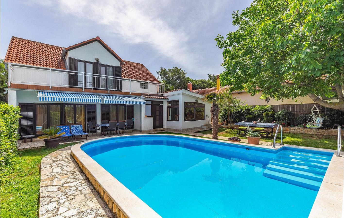 Casa vacanza a Sisan a partire da 338€ a notte