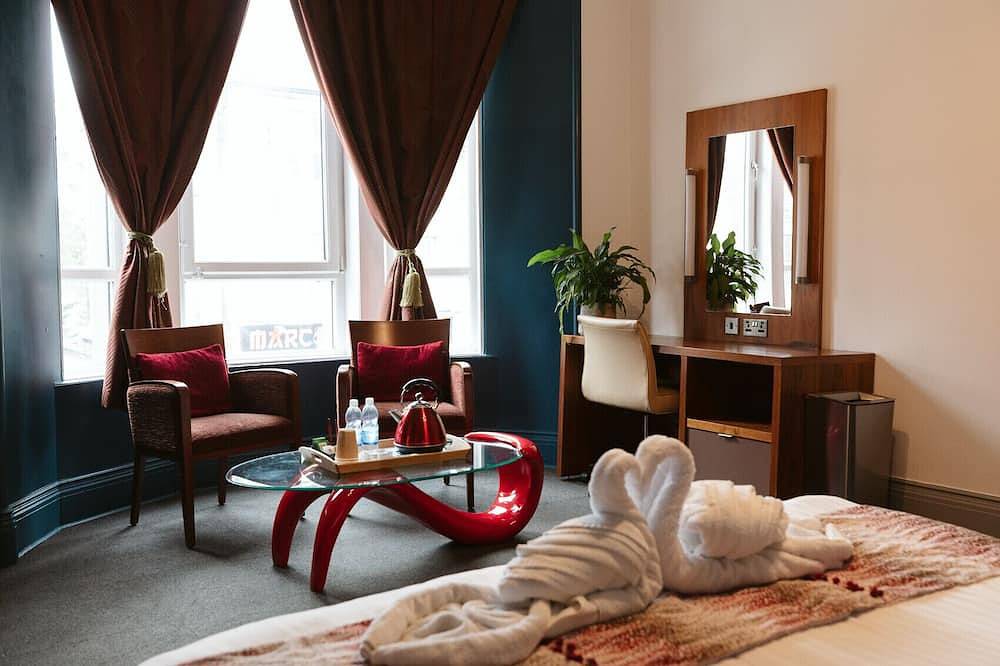 First Floor Room - 2 in Paisley, Renfrewshire