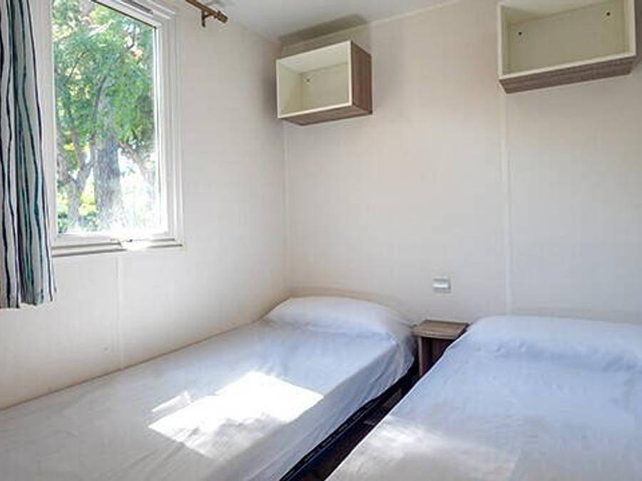 Camping La Baie des Anges - Mobilhome 6 personnes - Classic | 3 Ch. | 6 Pers. | Terrasse surélevée in La Ciotat, Région de Marseille