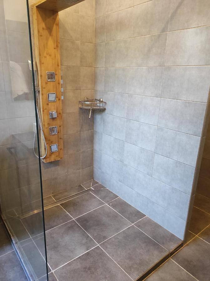 Gîte pour 2 personnes, avec Terrasse et Jardin à Loudun - 4