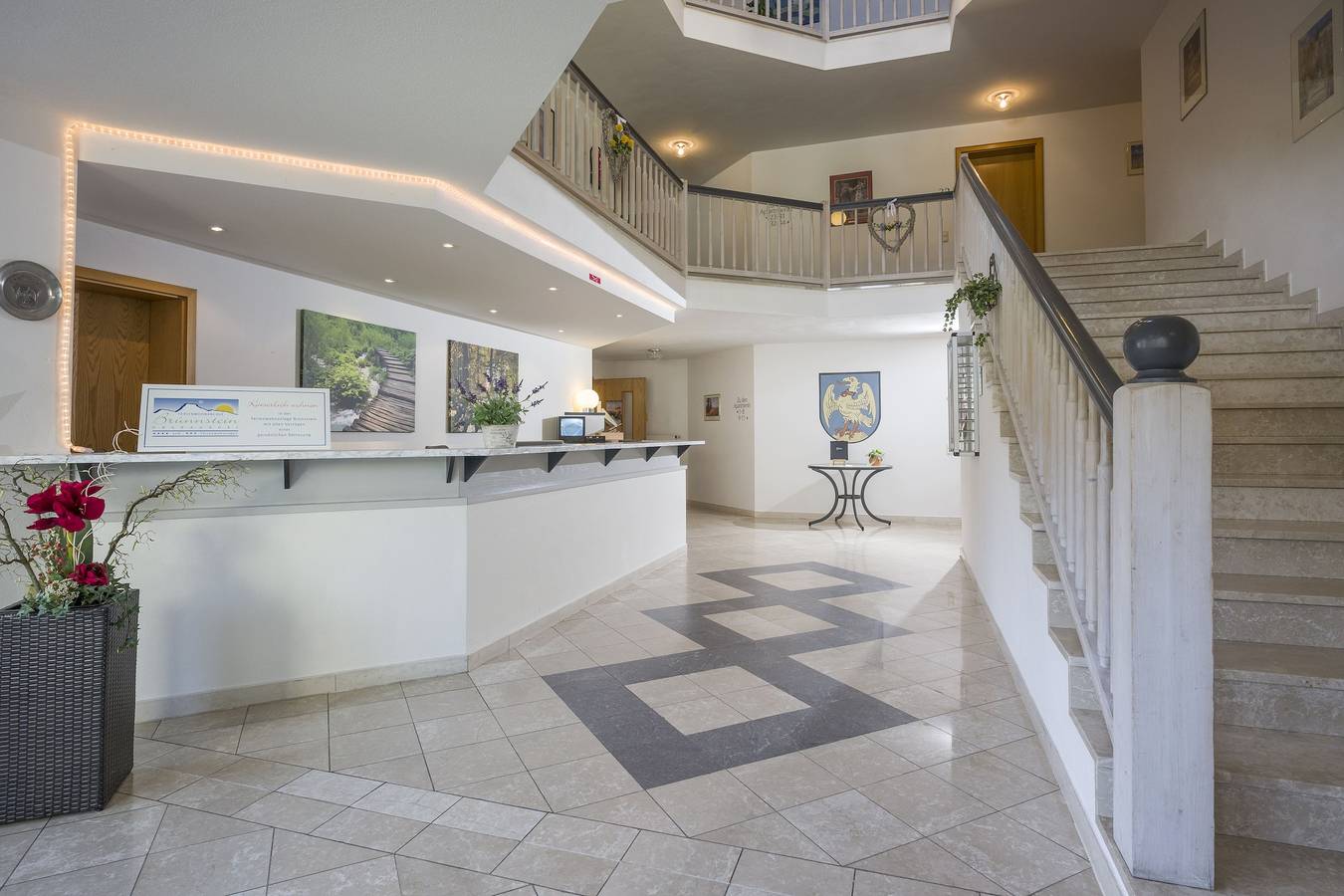 Ganze Ferienwohnung, Wellness Ferienwohnung mit Hallenbad und Sauna - Premium Ferienappartement, 36qm, Balkon in Oberaudorf, Bayerische Alpen