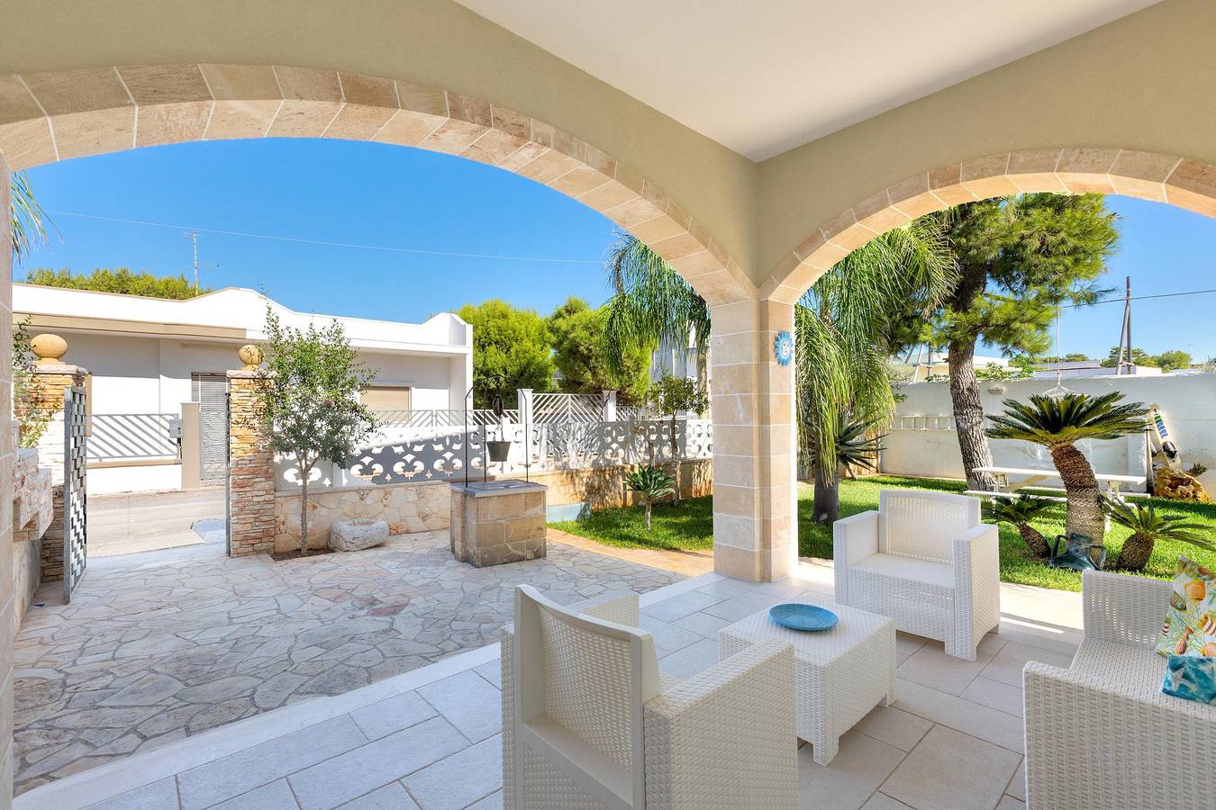 Gästehaus für 6 Personen mit Garten in Spiaggia di Torre Squillace, La Strea