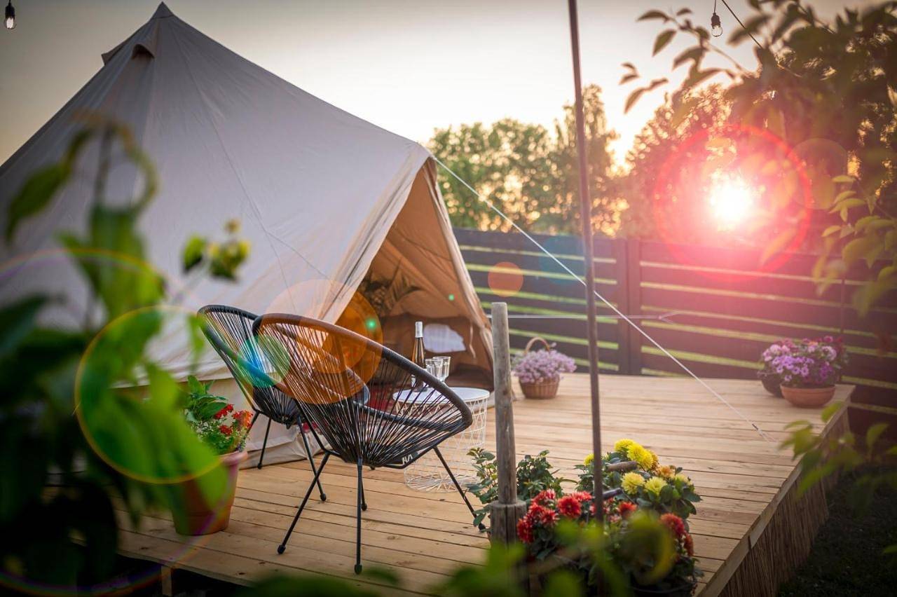 Pokoje u Basi Glamping Mikołajki in Mikołajki, Powiat mrągowski