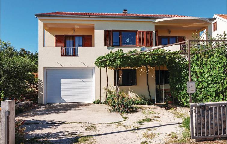 Ferienwohnung für 4 Personen, mit Terrasse in Jasenice