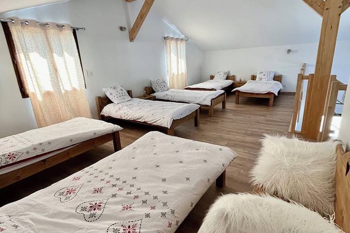 Gîte pour 12 personnes, avec jardin, animaux acceptés à Fillols - 2