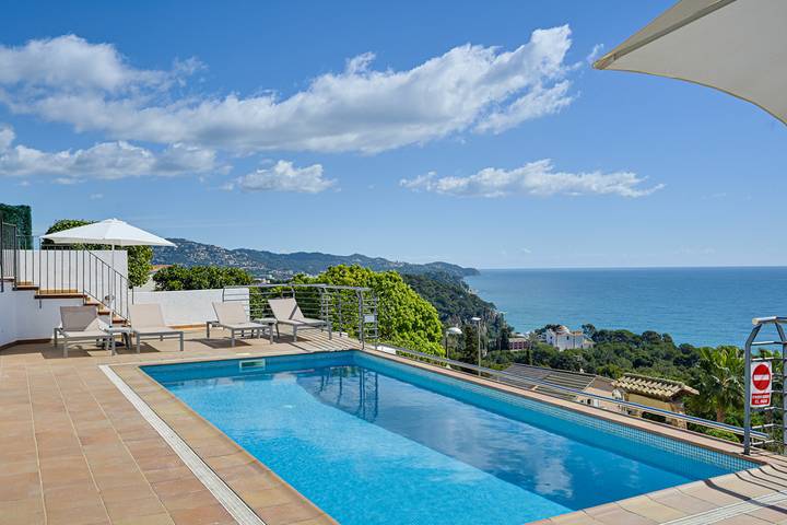 Dom wakacyjny dla 9 osób, z Balkon i Taras w Blanes