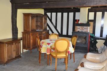 Gîte pour 4 Personnes dans Asnières, Région de Bernay, Photo 3