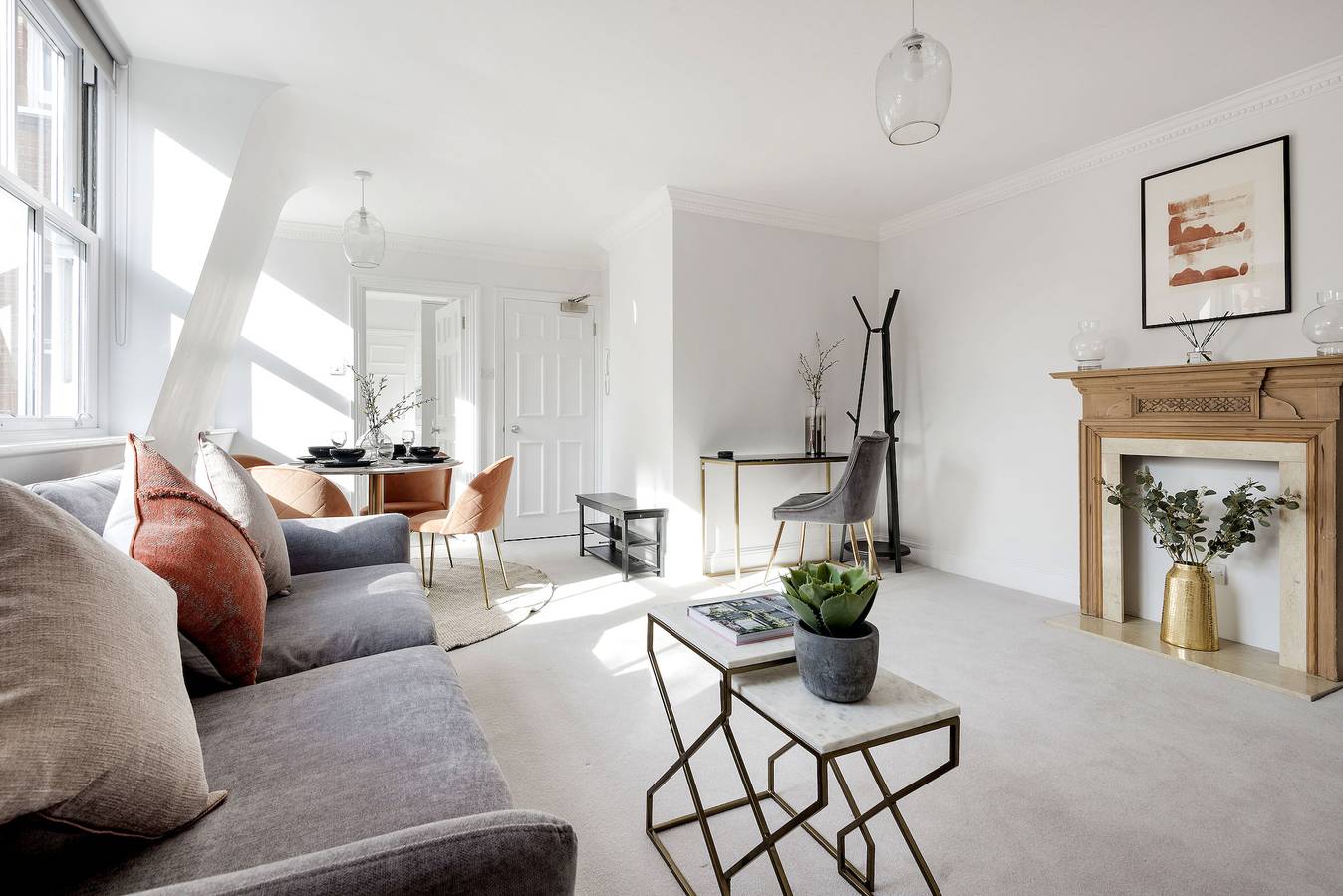Apartamento entero, The Wellington Suite next to Sloane Square in Kensington y Chelsea, Londres