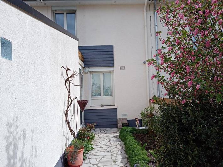 Gîte pour 2 personnes, avec terrasse ainsi que jardin et vue à Joué-lès-Tours - 4