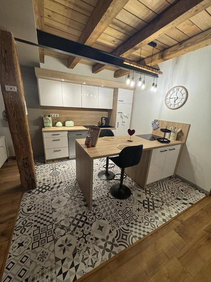 Location de vacances pour 2 personnes, avec sauna ainsi que jacuzzi et terrasse à Guewenheim - 2