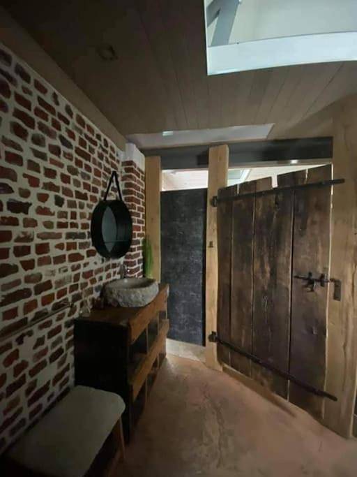 Location de vacances pour 6 personnes, avec Jacuzzi et Terrasse ainsi que Jardin et Vue dans Blendecques - 4