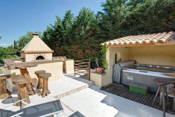 Chambre d’hôte pour 2 personnes, avec jacuzzi et piscine ainsi que terrasse et jardin, animaux acceptés à Lauris - 3
