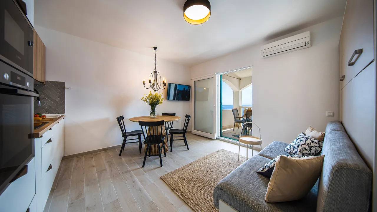 Ganze Ferienwohnung, Ferienwohnung für 4 Personen (35 m²) in Pisak in Pisak, Omis-Riviera