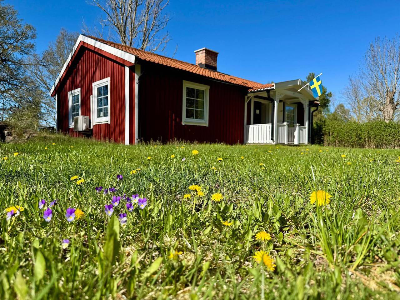 Ferienhaus Sommarlycka – Urlaub in Småland zwischen Seen und Wäldern in Högsby