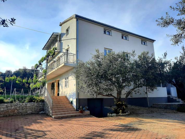 Ferienwohnung für 4 Personen, mit Balkon/Terrasse in Pakostane - 3