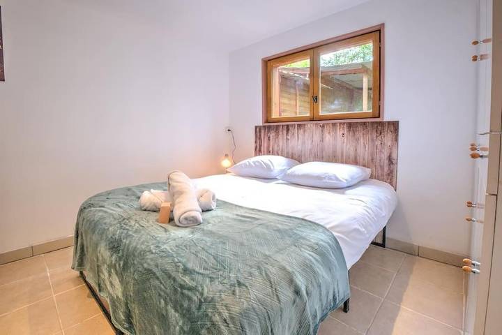 Location de vacances pour 6 personnes, avec jardin et terrasse à Saint-Laurent-sur-Manoire - 2