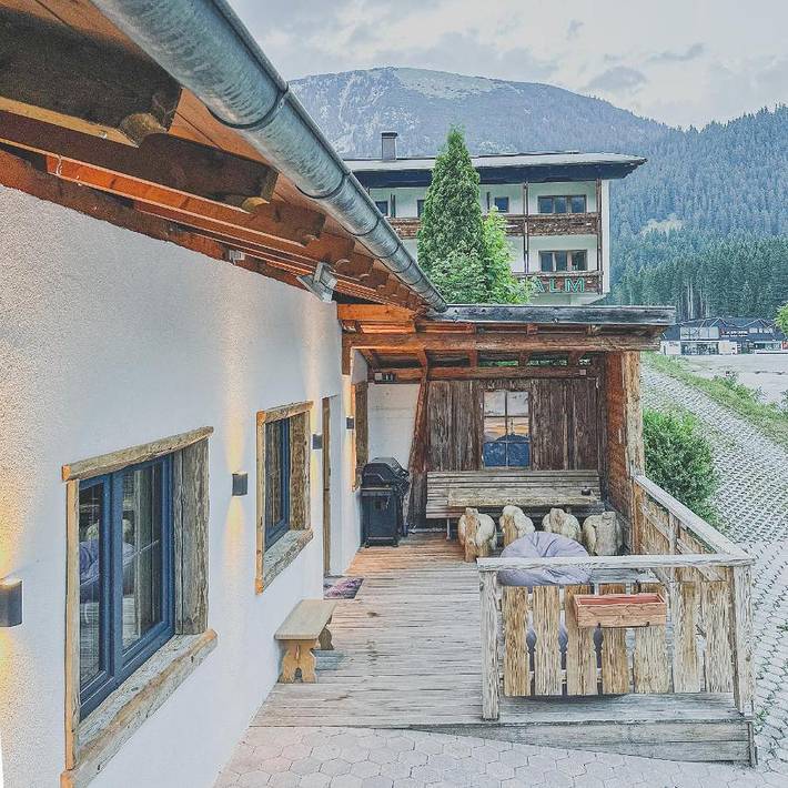 Chalet für 6 Personen, mit Balkon und Terrasse sowie Ausblick in Berwang