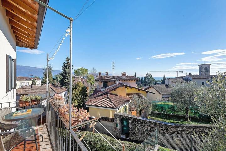Ferienwohnung für 6 Personen, mit Balkon und Seeblick in Gardone Riviera - 3