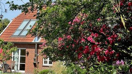 Ferienwohnung für 4 Personen, mit Garten in Westerstede