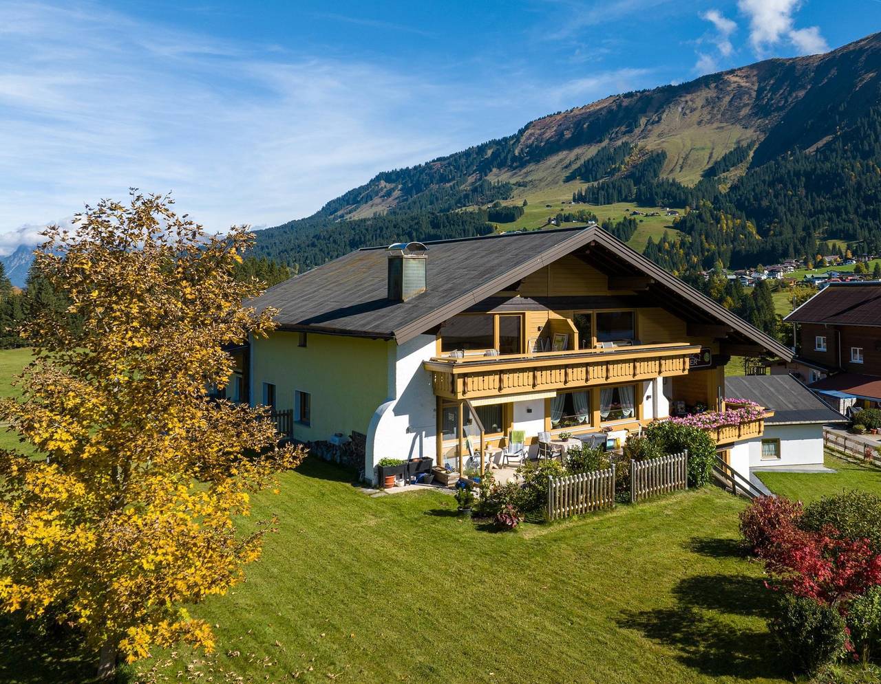 Geheel vakantieappartement, Appartement, douche, Wc, 1,5 slaapkamers in Riezlern, Mittelberg