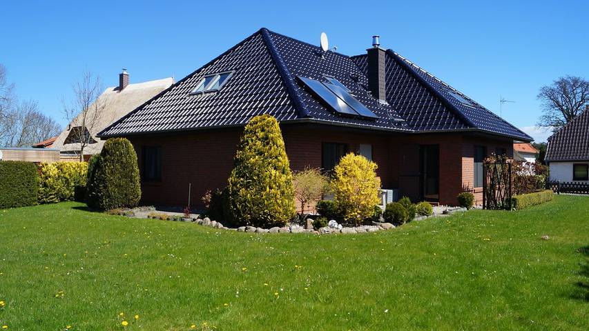 Ferienwohnung für 4 Personen, mit Garten und Terrasse in Wiek