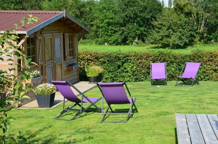 Location de vacances pour 2 personnes, avec jardin ainsi que vue et terrasse à Belle-et-Houllefort - 2