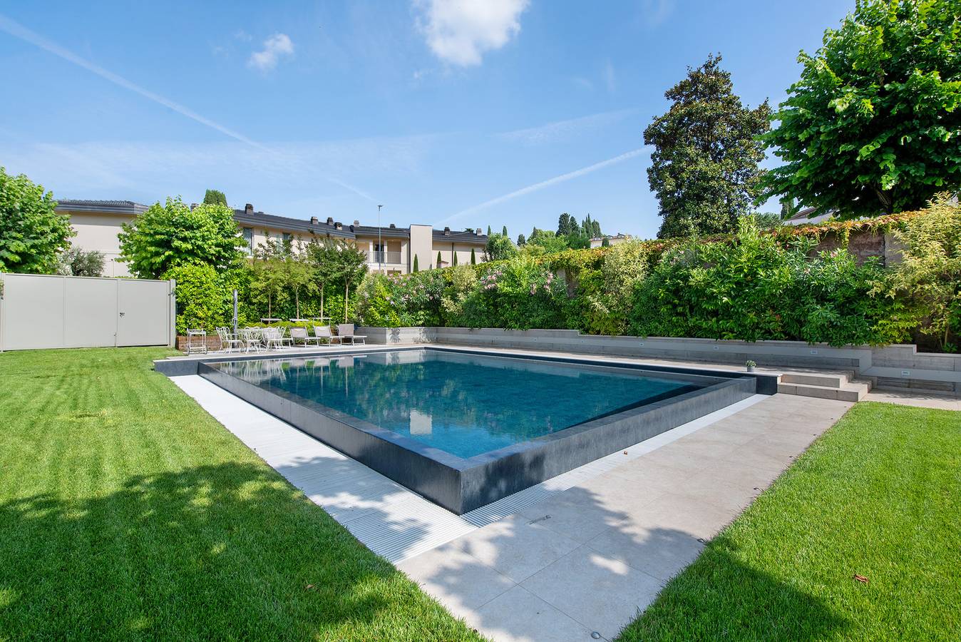 Villa 'Serenità - Porto Portese' mit privatem Pool, privater Terrasse und Klimaanlage in San Felice del Benaco, Gardasee-Berge