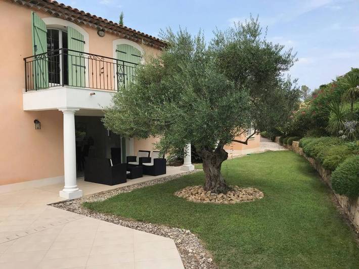 Villa pour 10 personnes, avec vue ainsi que jardin et piscine dans Boulouris - 3