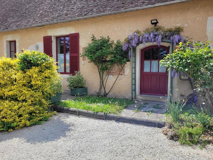 Location de vacances pour 6 personnes, avec vue et jardin à Courdemanche - 3