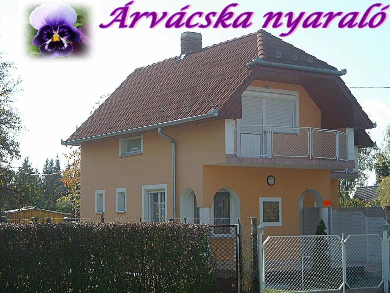 Árvácska Nyaraló in Balatonkeresztur, Plattensee Südufer