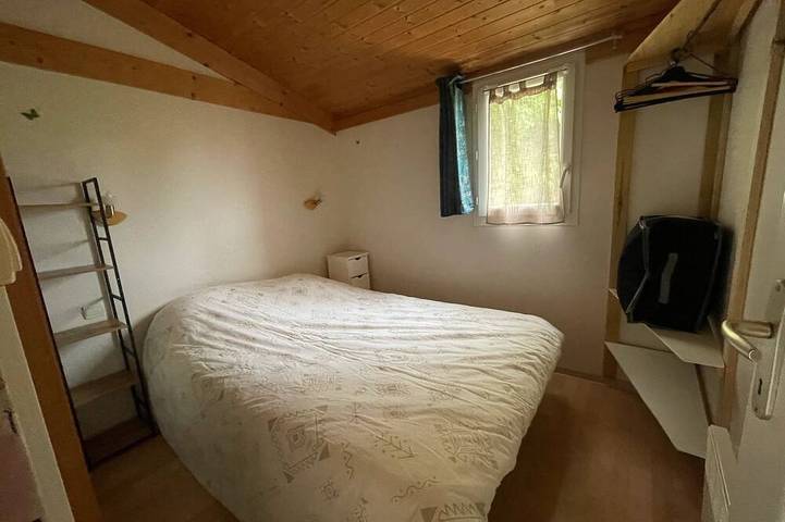 Gîte pour 6 personnes, avec Piscine à Chazemais - 2