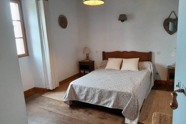 Location de vacances pour 12 personnes, avec jardin et balcon à Saint-Étienne-de-Baïgorry - 4