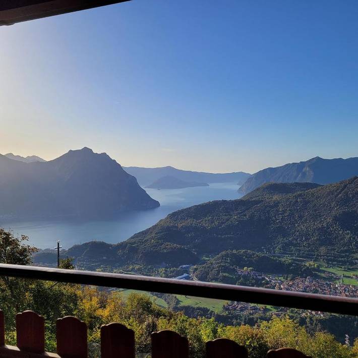 Appartamento vacanze per 2 persone, con panorama e terrazza nonché vista lago - 1