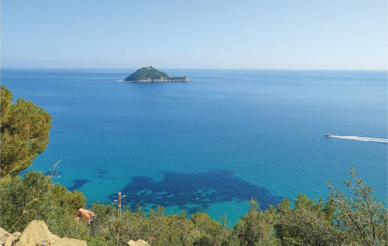 Gîte pour 6 personnes, avec terrasse, animaux acceptés à Albenga - 4