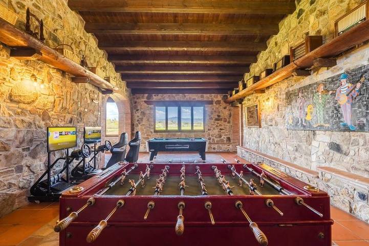 Grande Villa, 15 chambres - Piscine Xxl - Salle de Jeux- Costa Brava & Barcelone in Sils, Province de Gérone