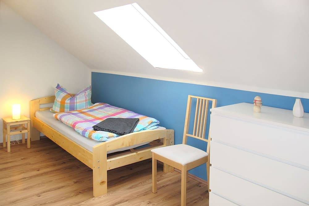 Johannika in Godern, Pinnow