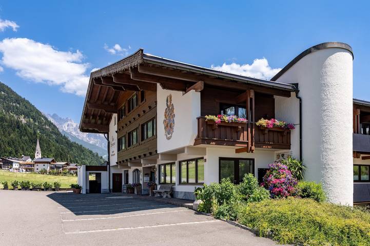 Ferienwohnung für 2 Personen, mit Balkon und Terrasse sowie Sauna in Tirol