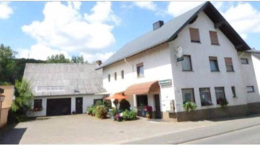 Ferienhaus für 2 Personen, mit Whirlpool und Terrasse sowie Garten