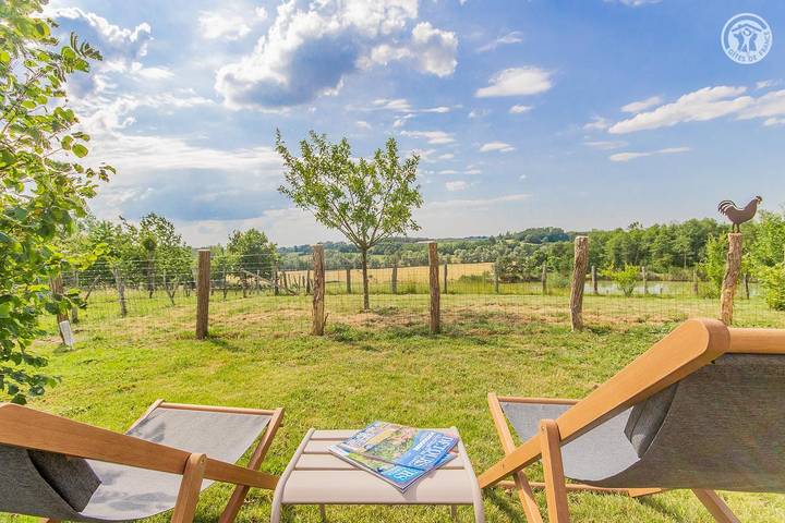 Gîte pour 14 personnes, avec jardin ainsi que piscine et terrasse dans Saône-et-Loire - 2