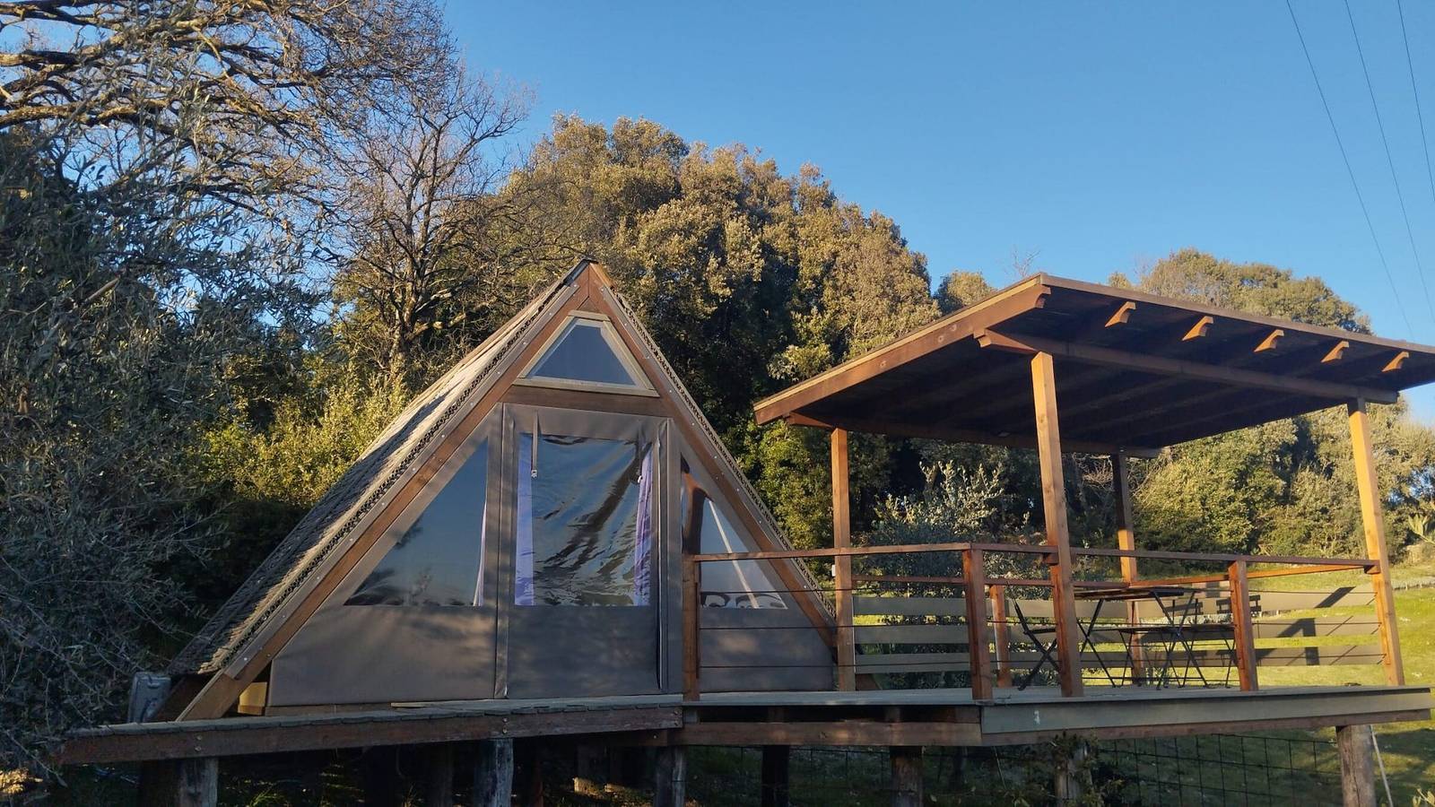 Ganze Ferienwohnung, Tiny Home „Glamping – Il Gelsomino“ mit privatem Garten und Klimaanlage in Monteverdi Marittimo, Etruskische Küste