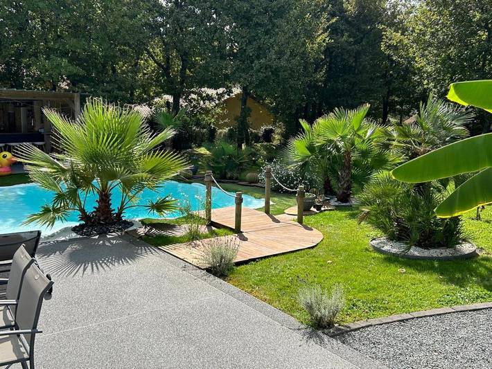 Gîte pour 2 personnes, avec piscine ainsi que jardin et vue, animaux acceptés à Belin-Béliet - 4