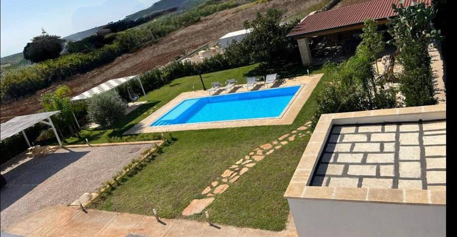Villa per 6 persone, con piscina e giardino nonché panorama, con animali domestici in Corsano